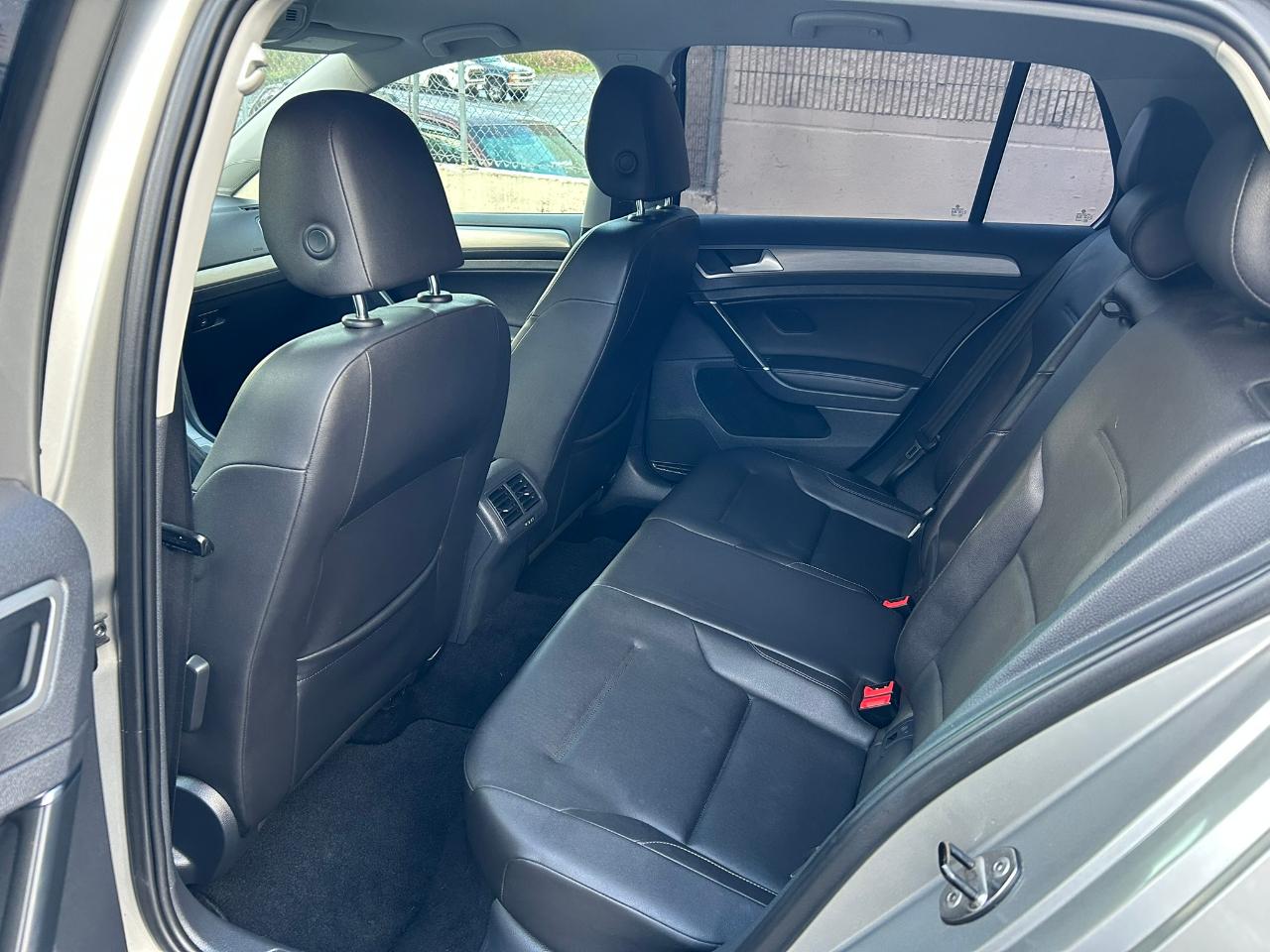 Volkswagen Golf TDI S 6M 2015