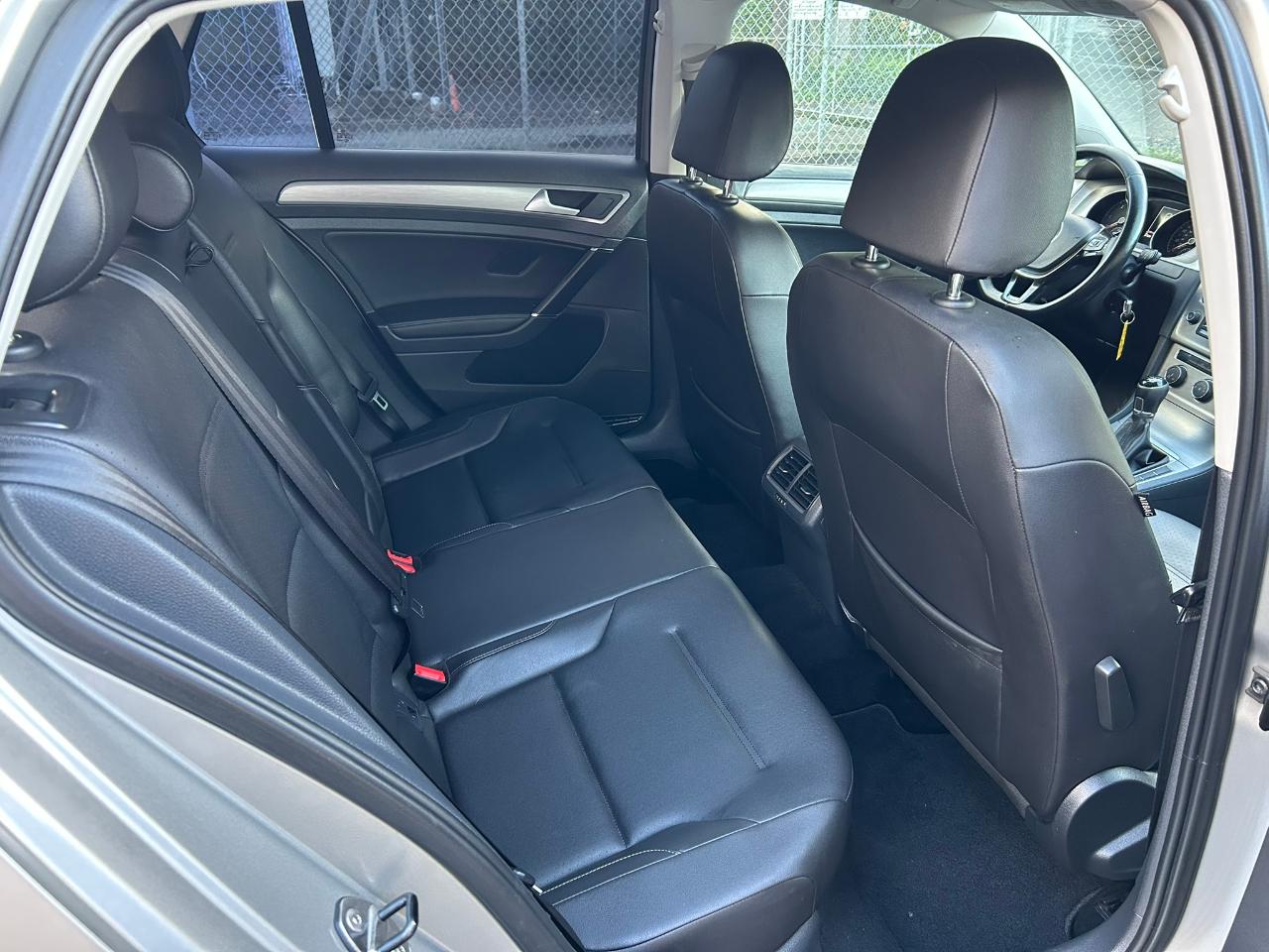 Volkswagen Golf TDI S 6M 2015
