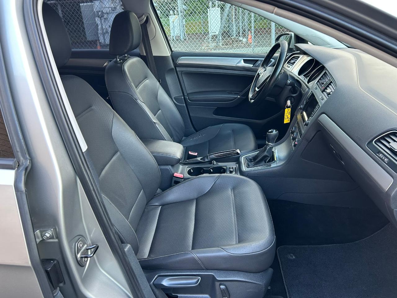 Volkswagen Golf TDI S 6M 2015