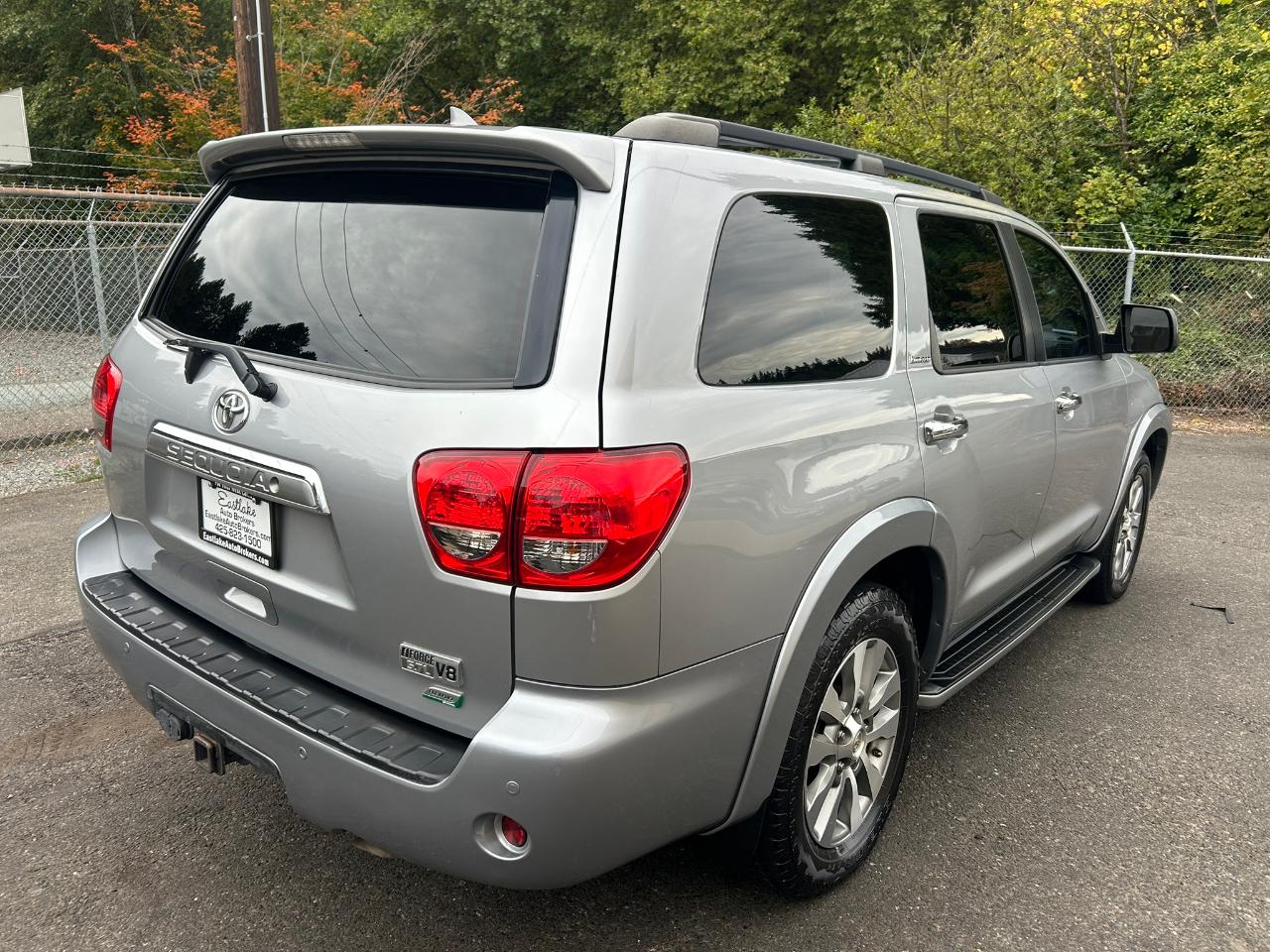 Toyota Sequoia Limited 4WD FFV 2017