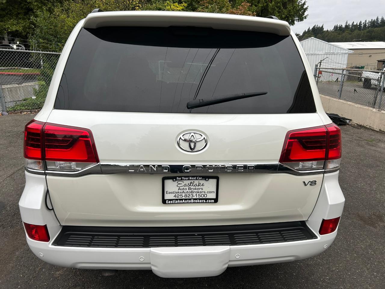 Toyota Land Cruiser 4WD 2016