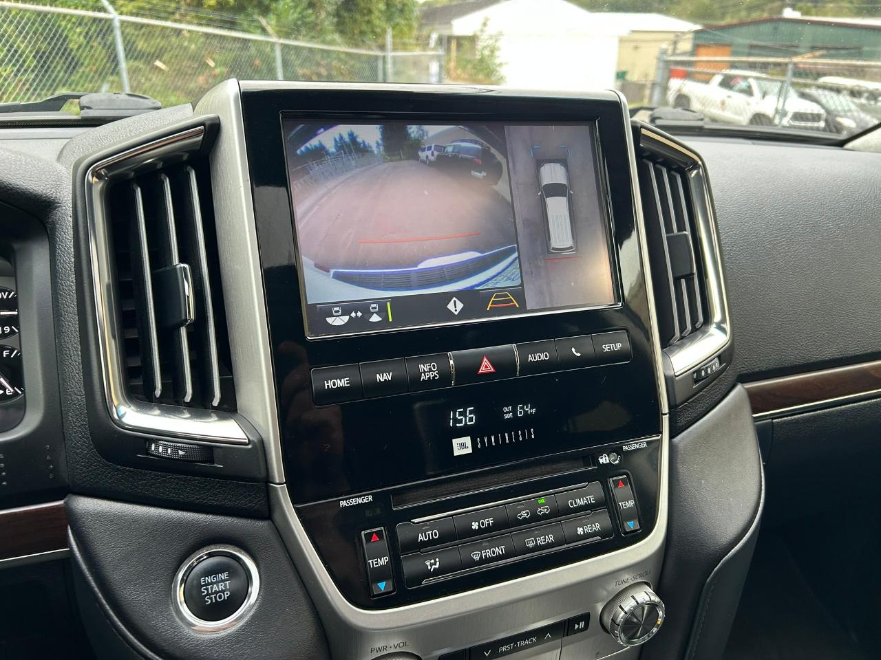 Toyota Land Cruiser 4WD 2016
