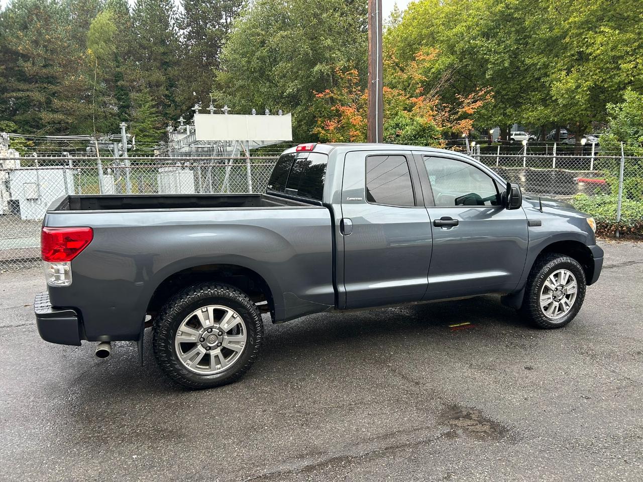 Toyota Tundra Limited Double Cab 6AT 4WD 2007