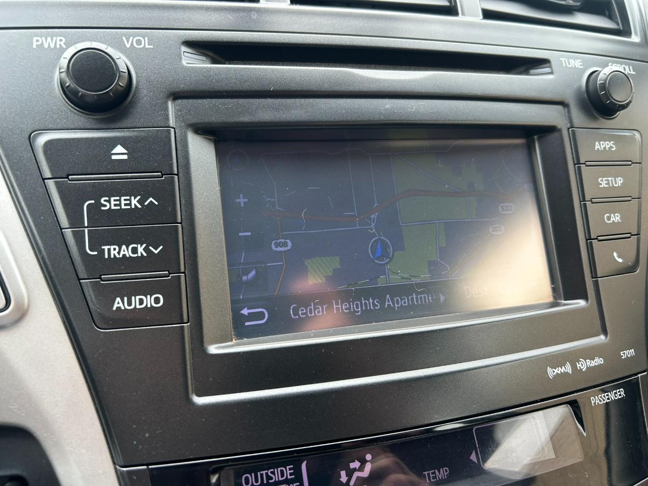 Toyota Prius V Five 2012