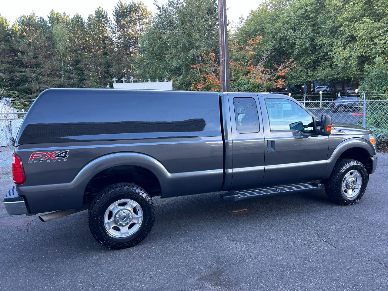 Ford F-350 SD XLT SuperCab Long Bed 4WD 2016