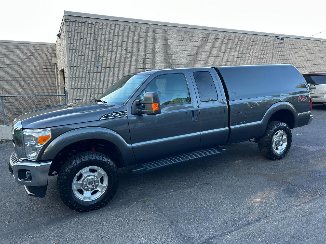 Ford F-350 SD XLT SuperCab Long Bed 4WD 2016