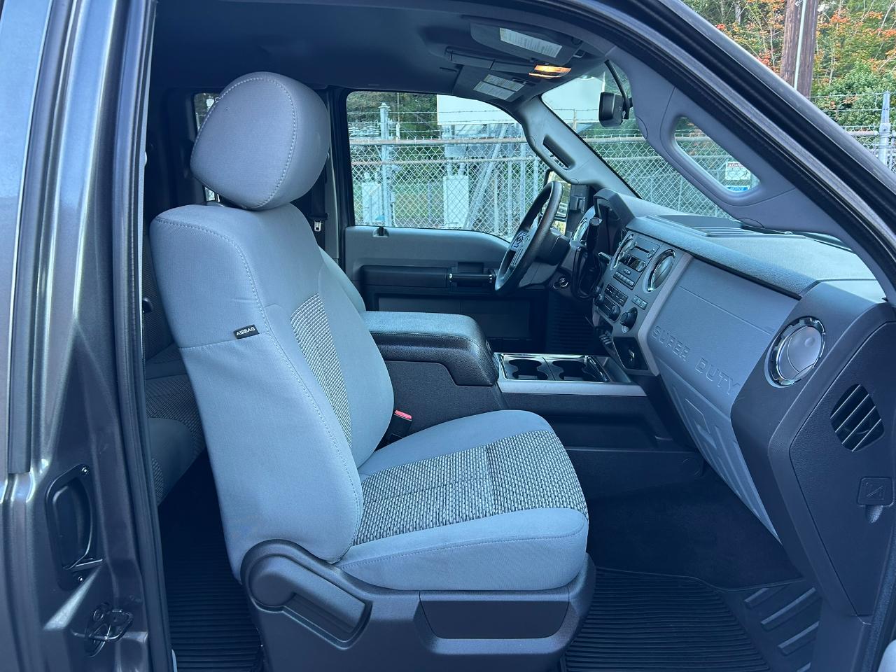 Ford F-350 SD XLT SuperCab Long Bed 4WD 2016