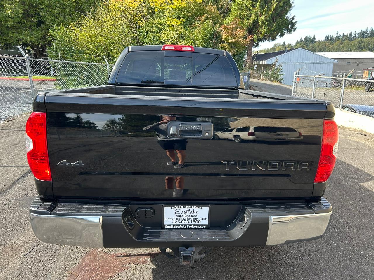 Toyota Tundra SR5 5.7L V8 FFV Double Cab 4WD 2016