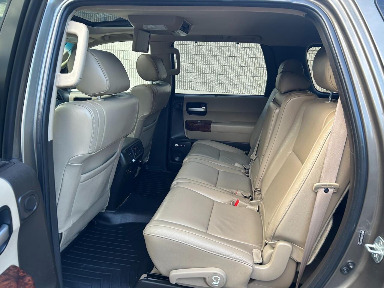 Toyota Sequoia Limited 4WD 2008