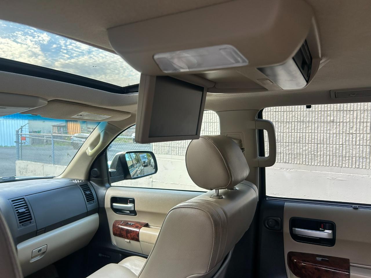 Toyota Sequoia Limited 4WD 2008