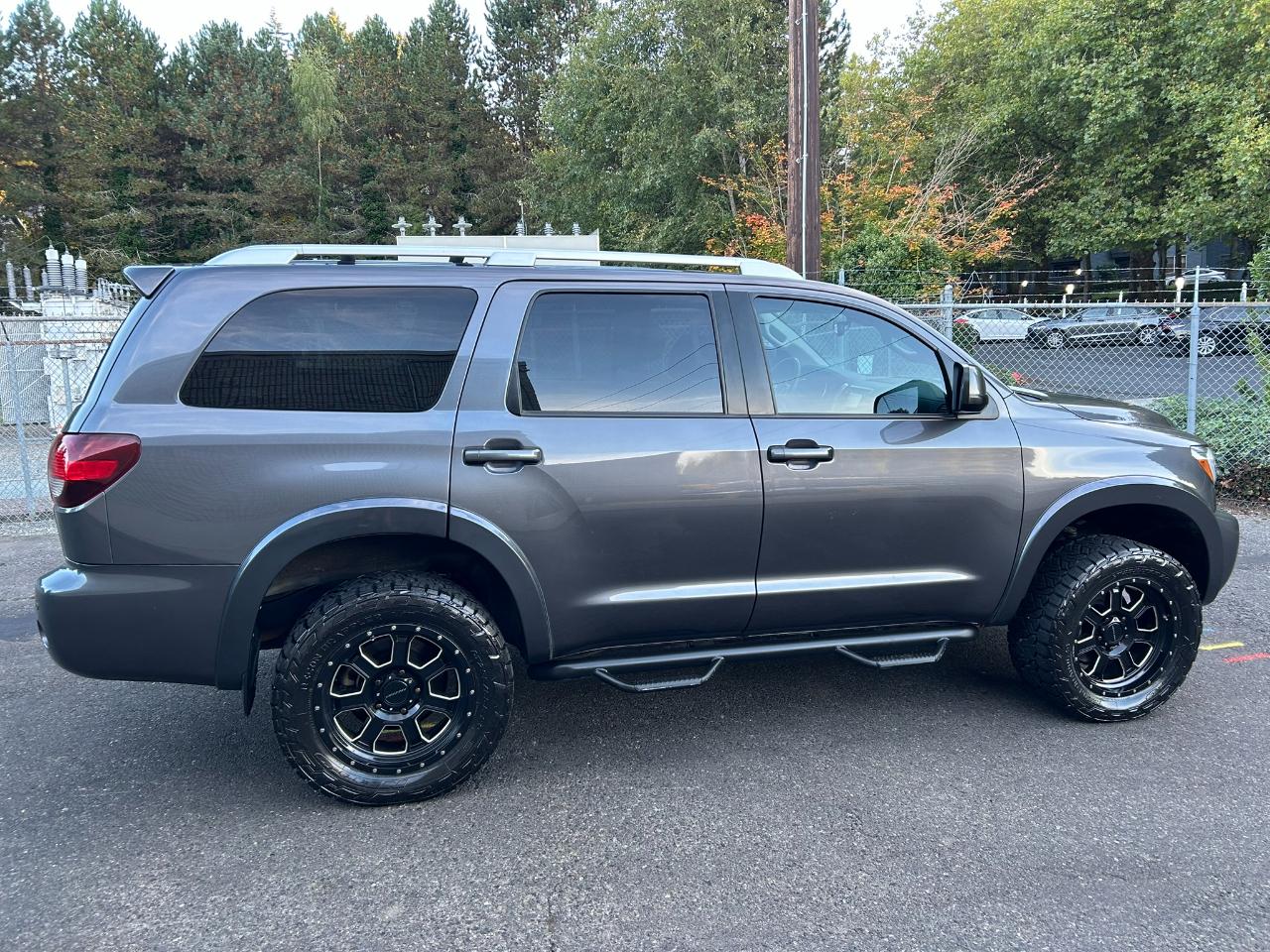 Toyota Sequoia  2018