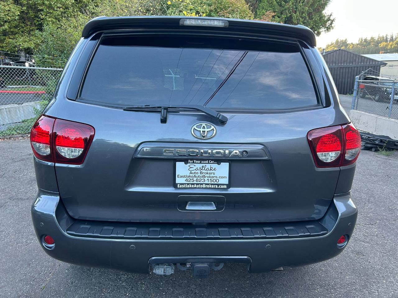 Toyota Sequoia  2018