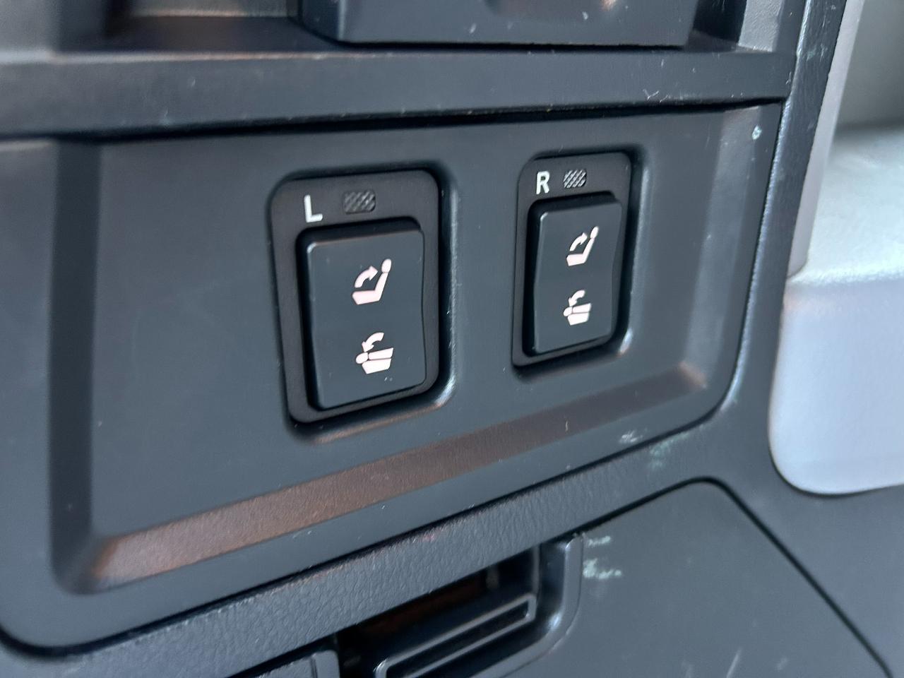 Toyota Sequoia  2018