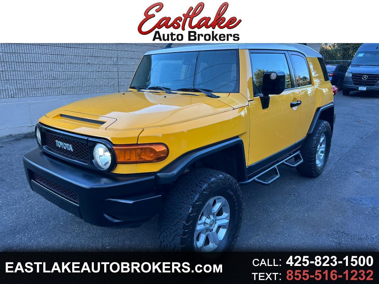 Toyota FJ Cruiser 4WD AT 2010