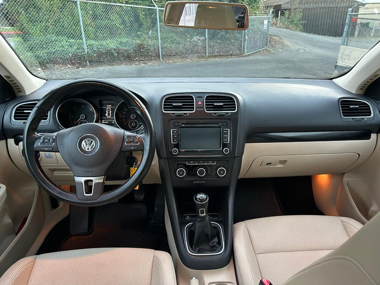 Volkswagen Jetta SportWagen 2.0L TDI 2013