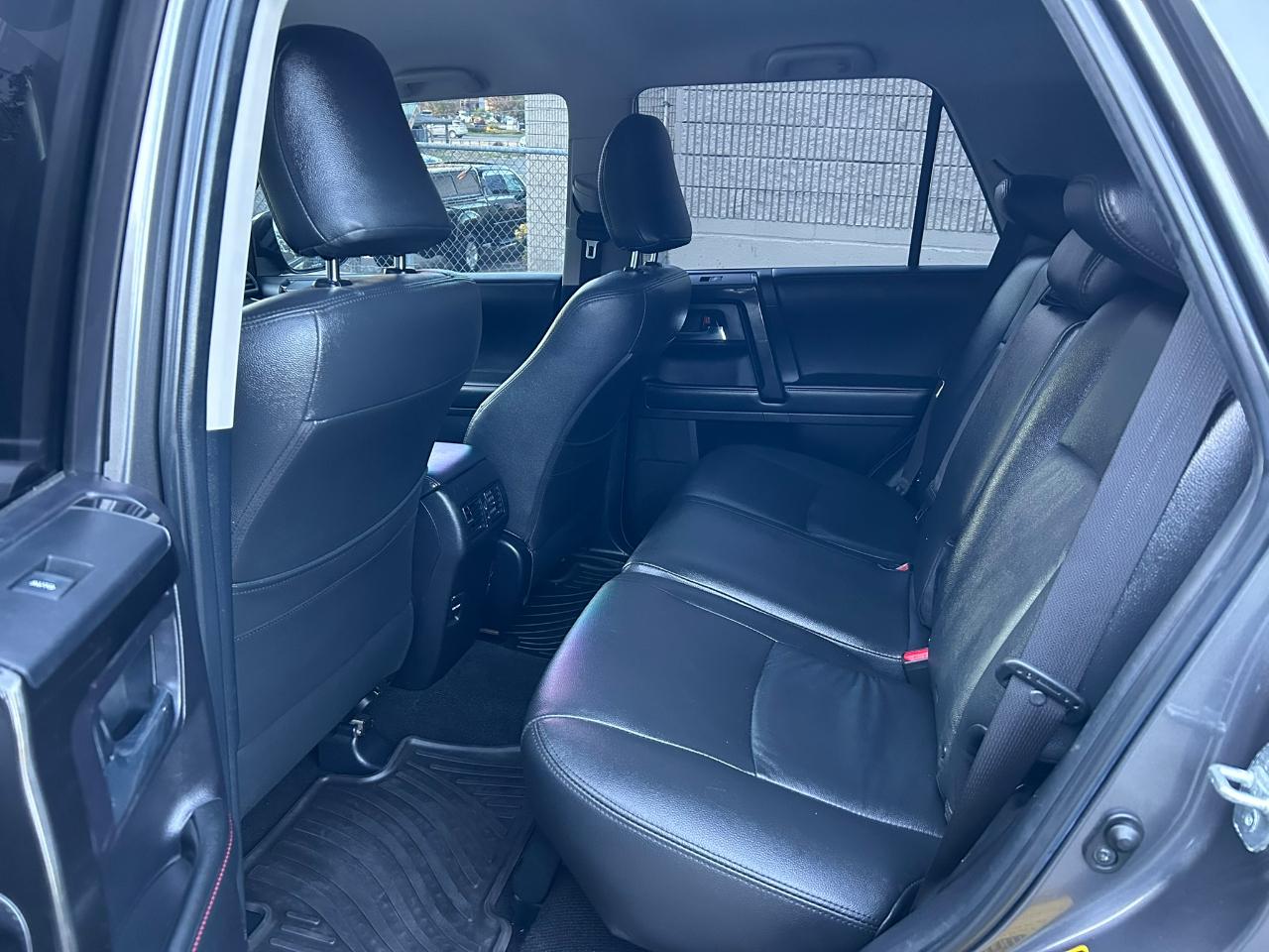 Toyota 4Runner  2014