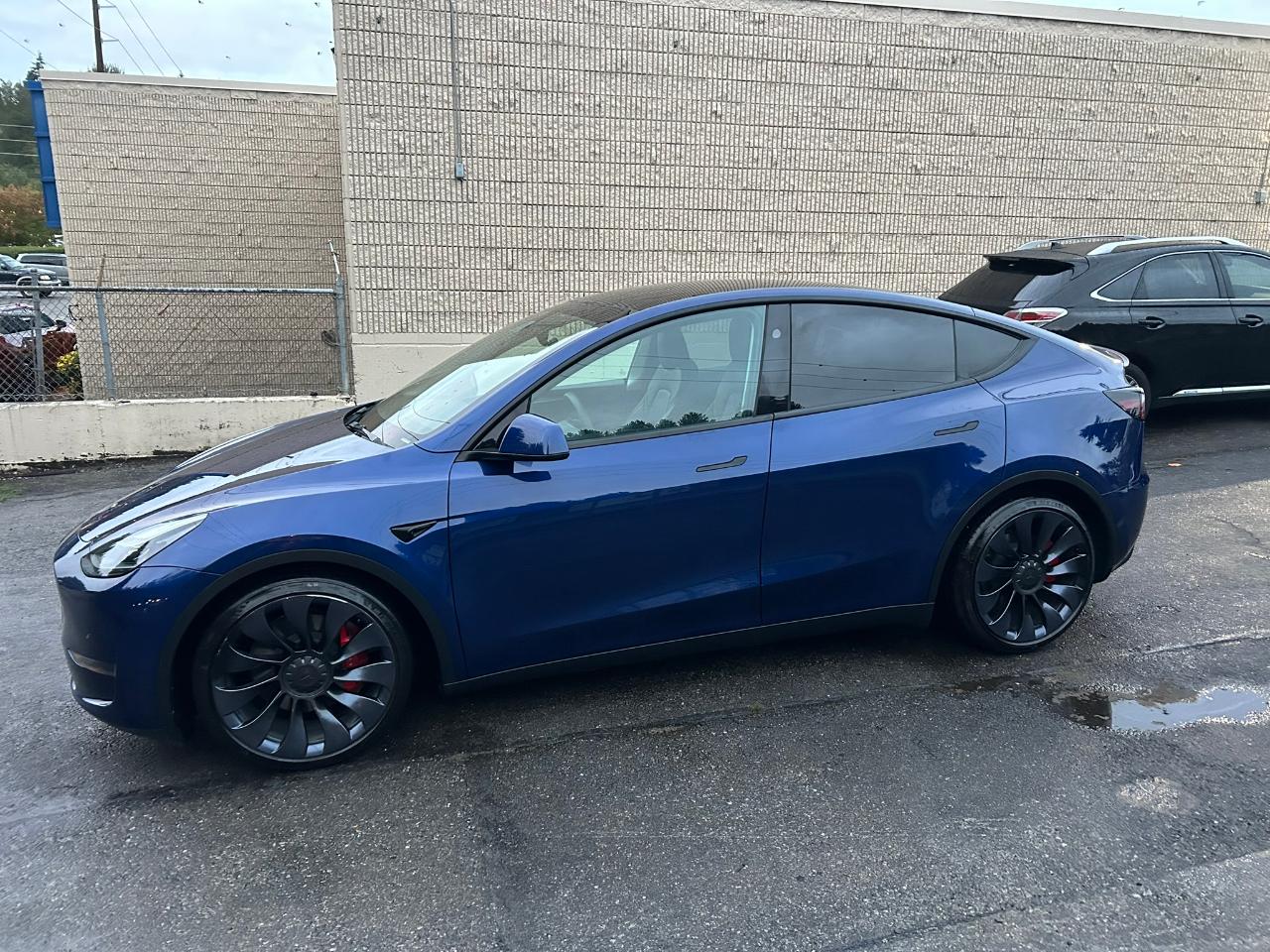 Tesla Model Y Performance 2023