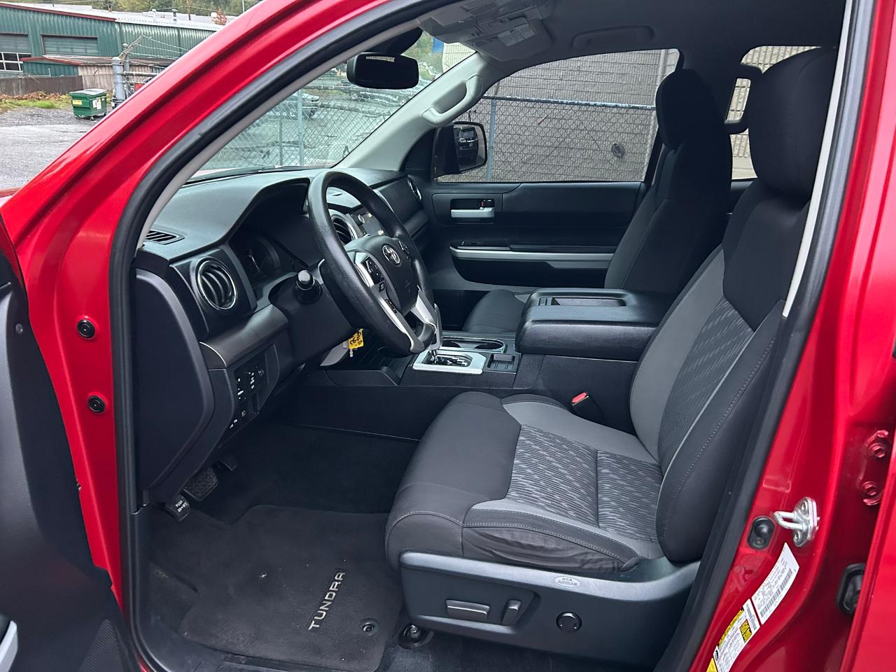 Toyota Tundra SR5 5.7L V8 Double Cab 4WD 2021