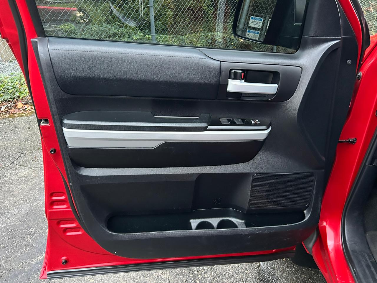Toyota Tundra SR5 5.7L V8 Double Cab 4WD 2021