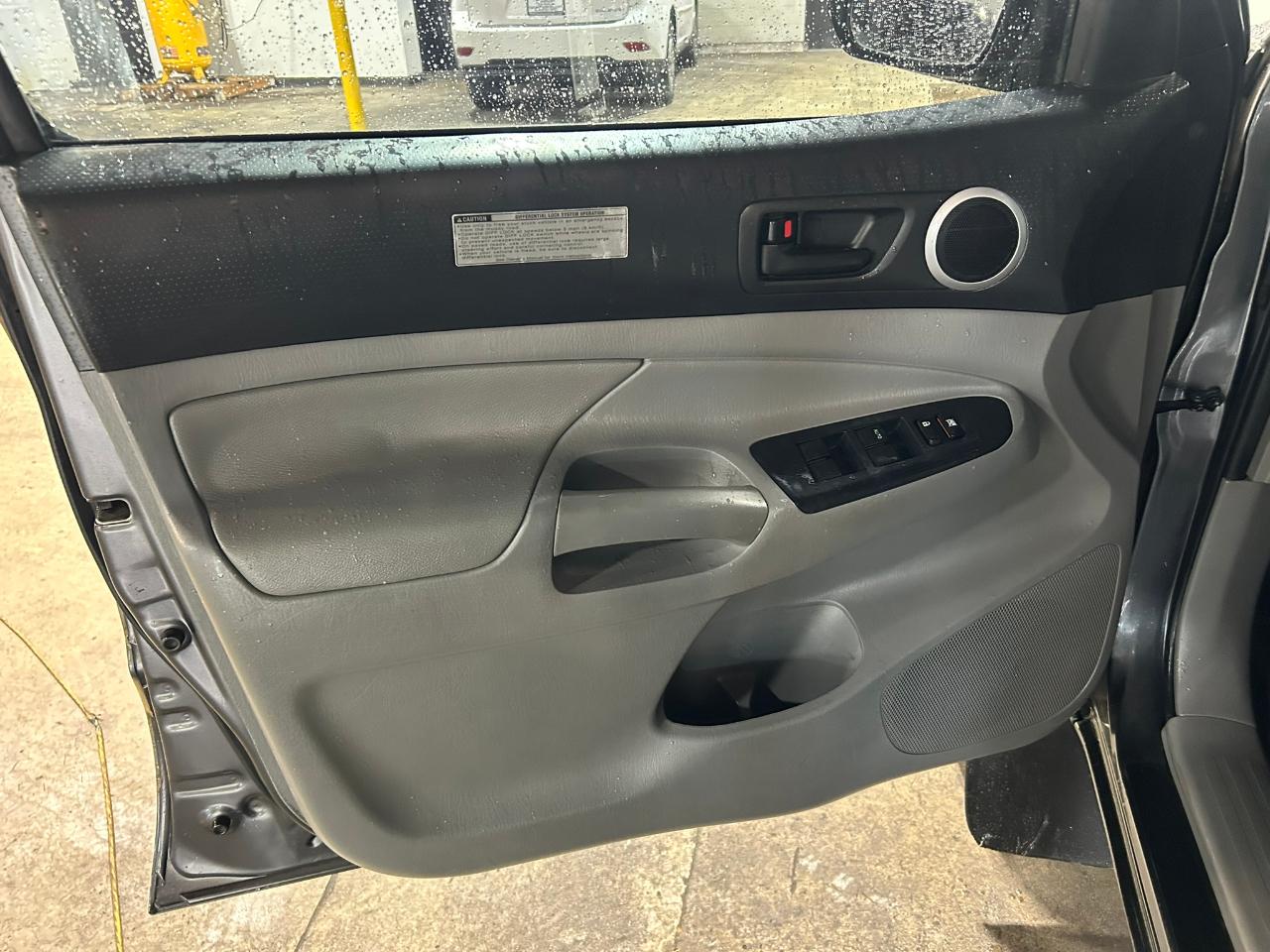 Toyota Tacoma  2012