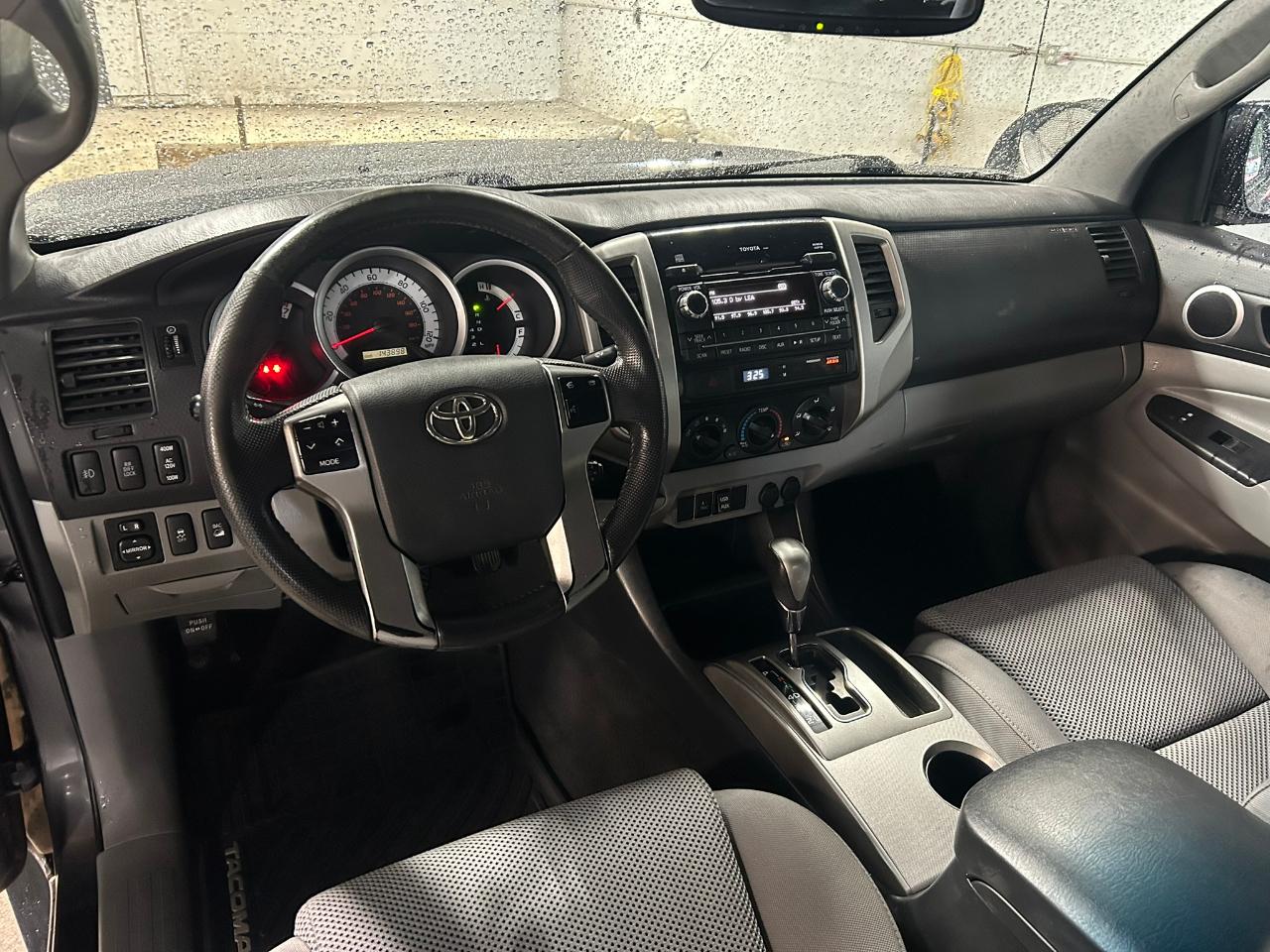 Toyota Tacoma  2012