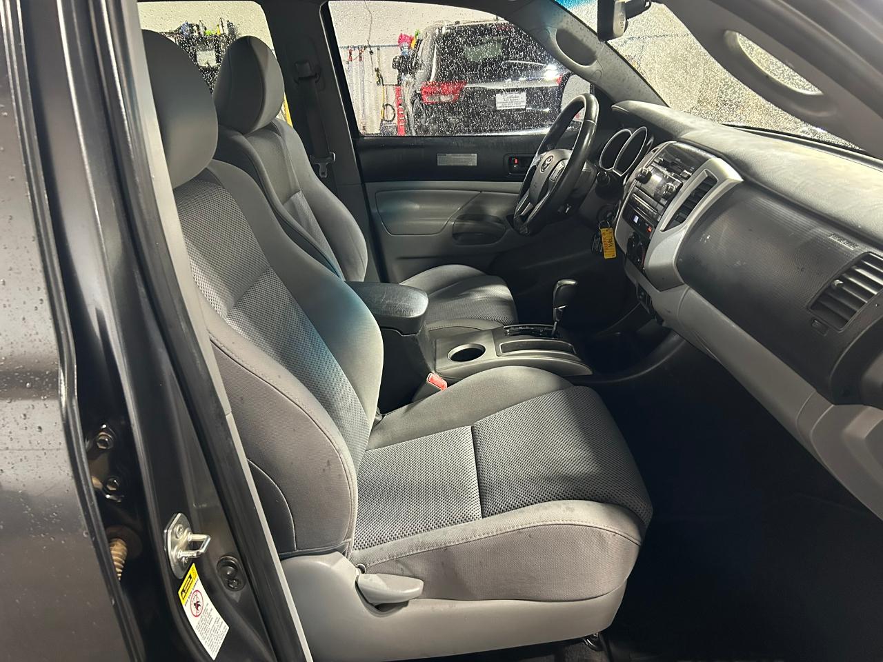 Toyota Tacoma  2012