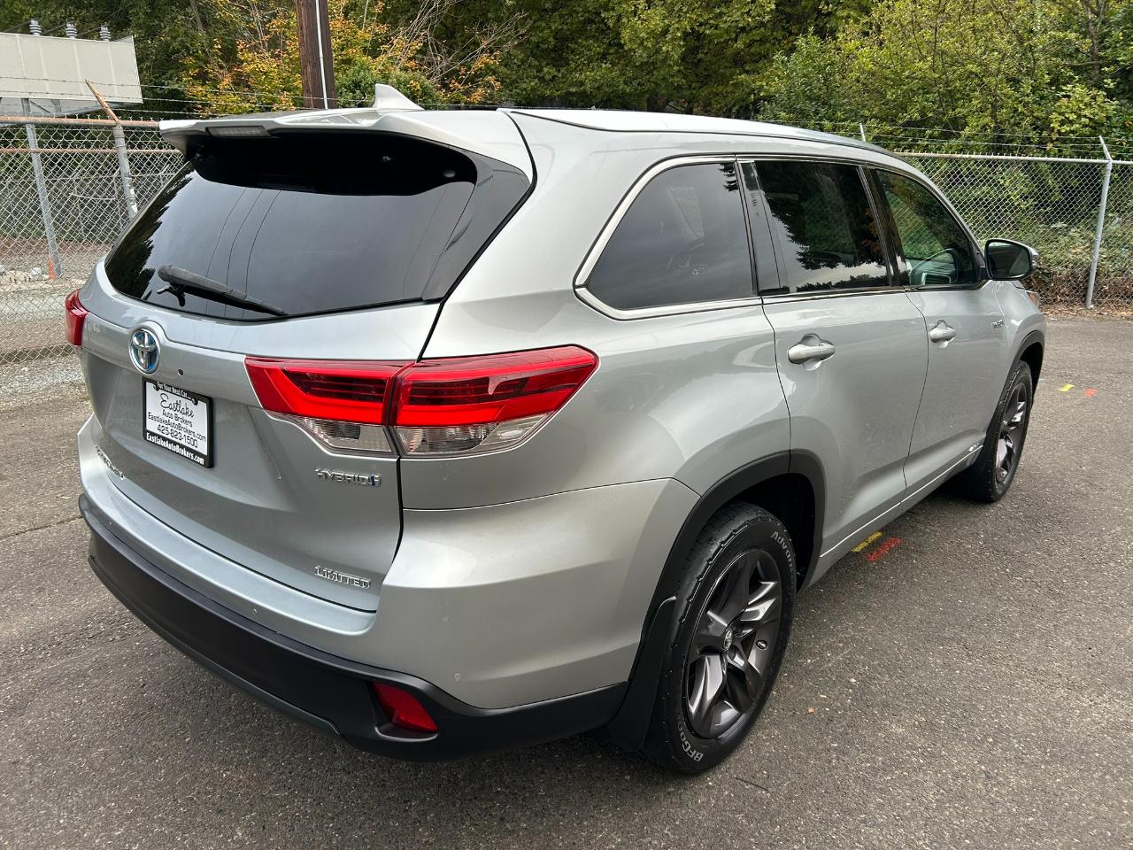 Toyota Highlander Hybrid Limited AWD 2017