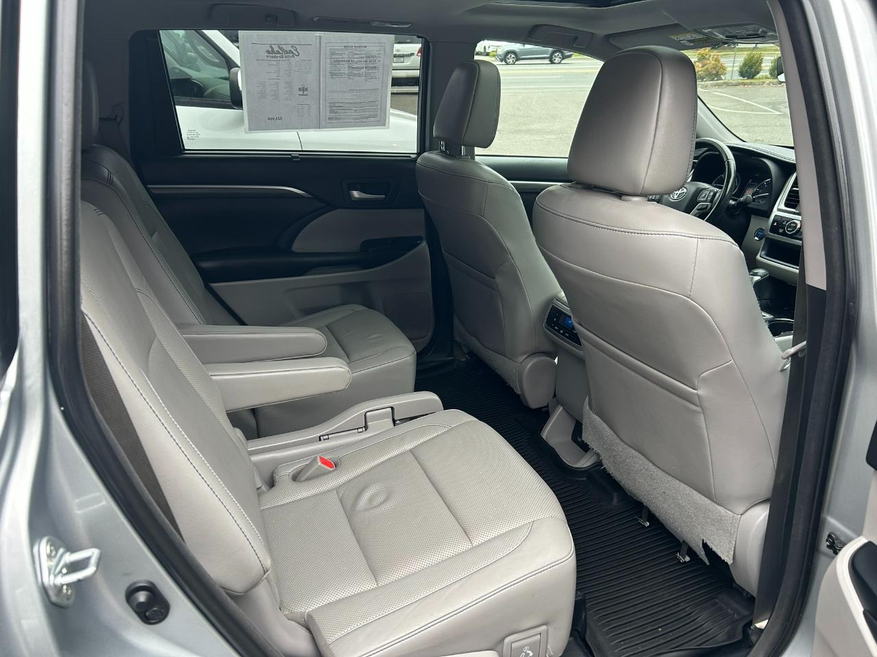 Toyota Highlander Hybrid Limited AWD 2017