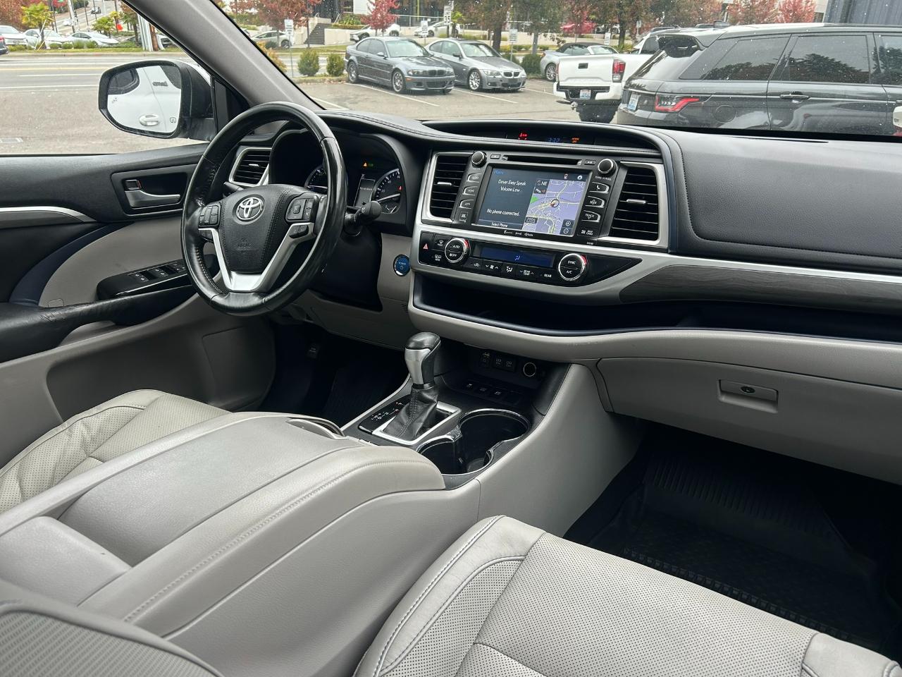 Toyota Highlander Hybrid Limited AWD 2017