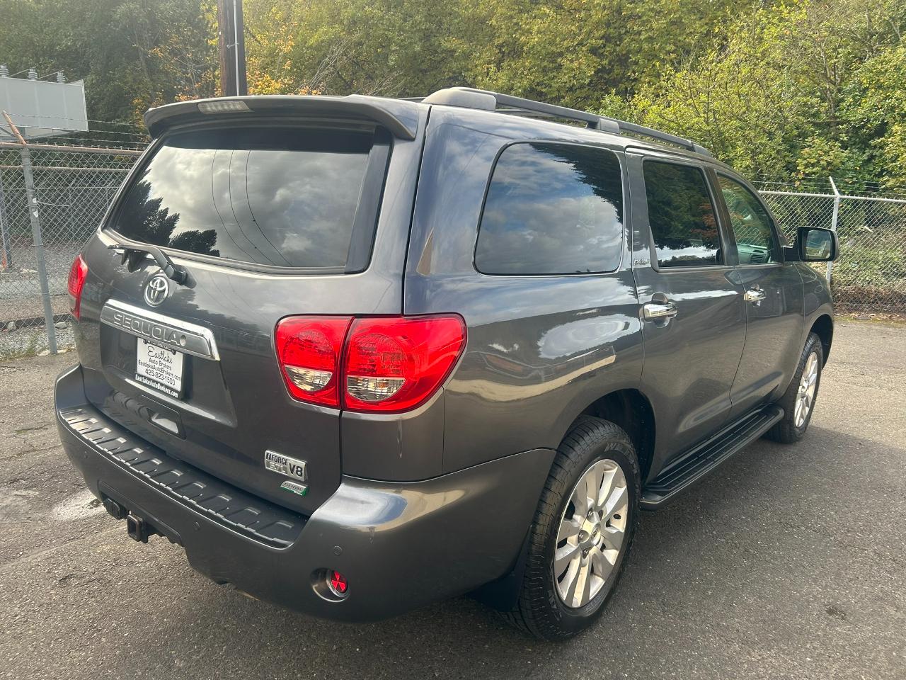 Toyota Sequoia Platinum 4WD FFV 2017