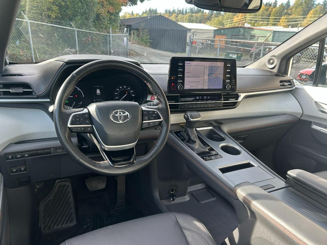 Toyota Sienna XSE 7-Passenger AWD 2023
