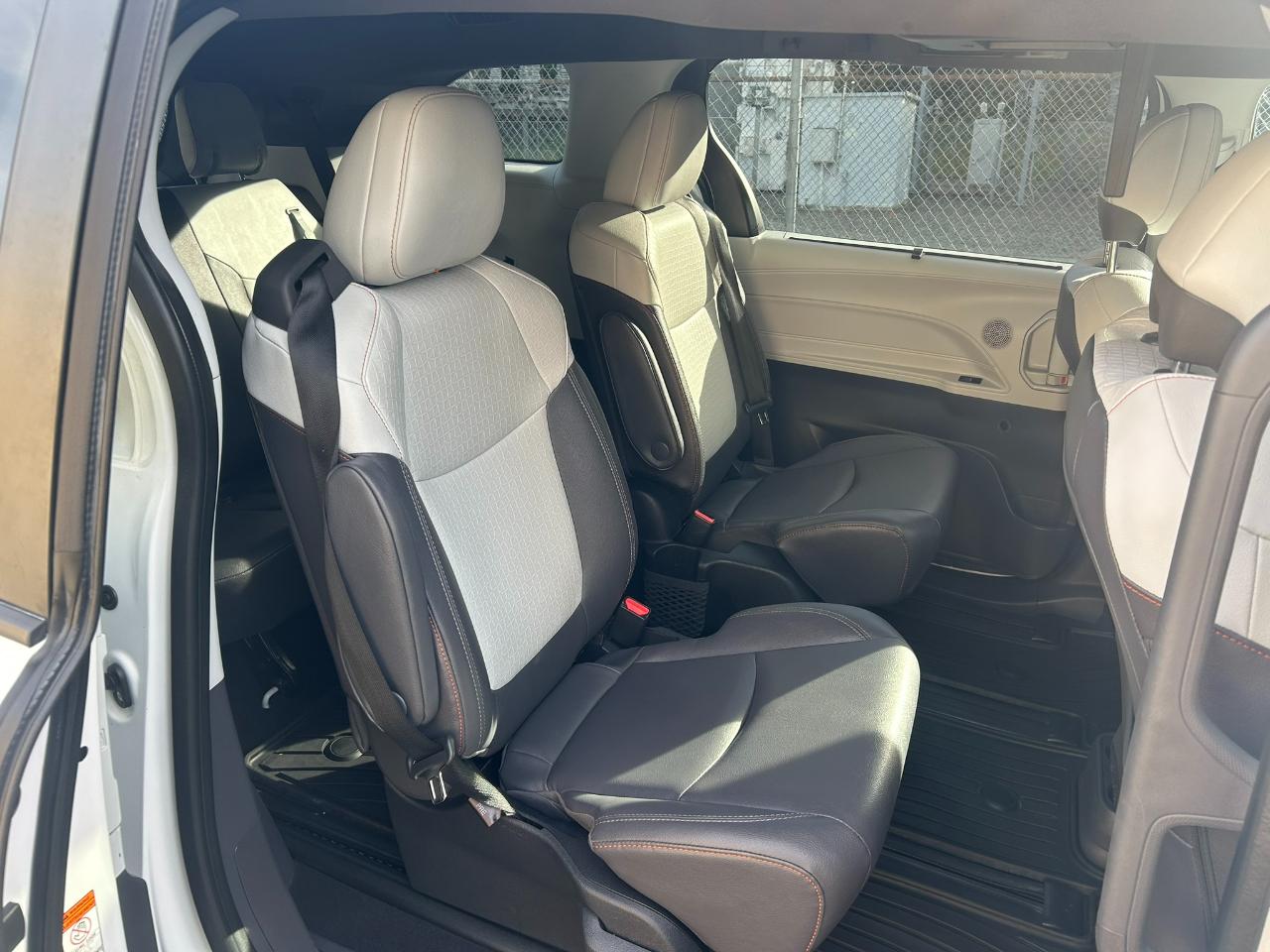 Toyota Sienna XSE 7-Passenger AWD 2023