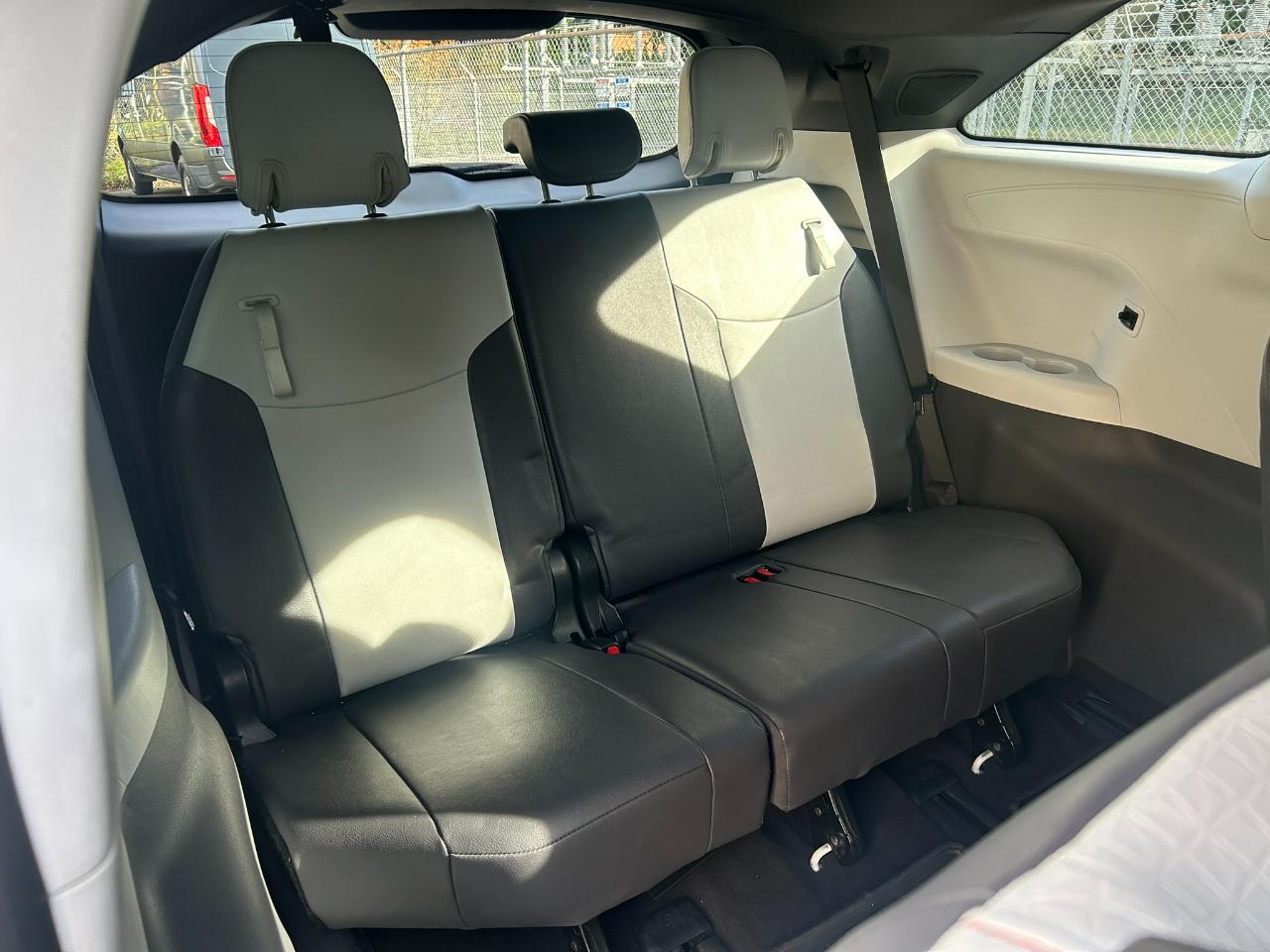 Toyota Sienna XSE 7-Passenger AWD 2023