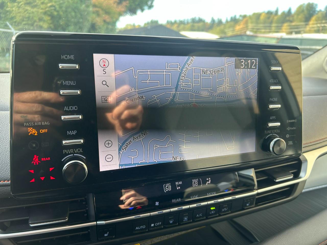 Toyota Sienna XSE 7-Passenger AWD 2023
