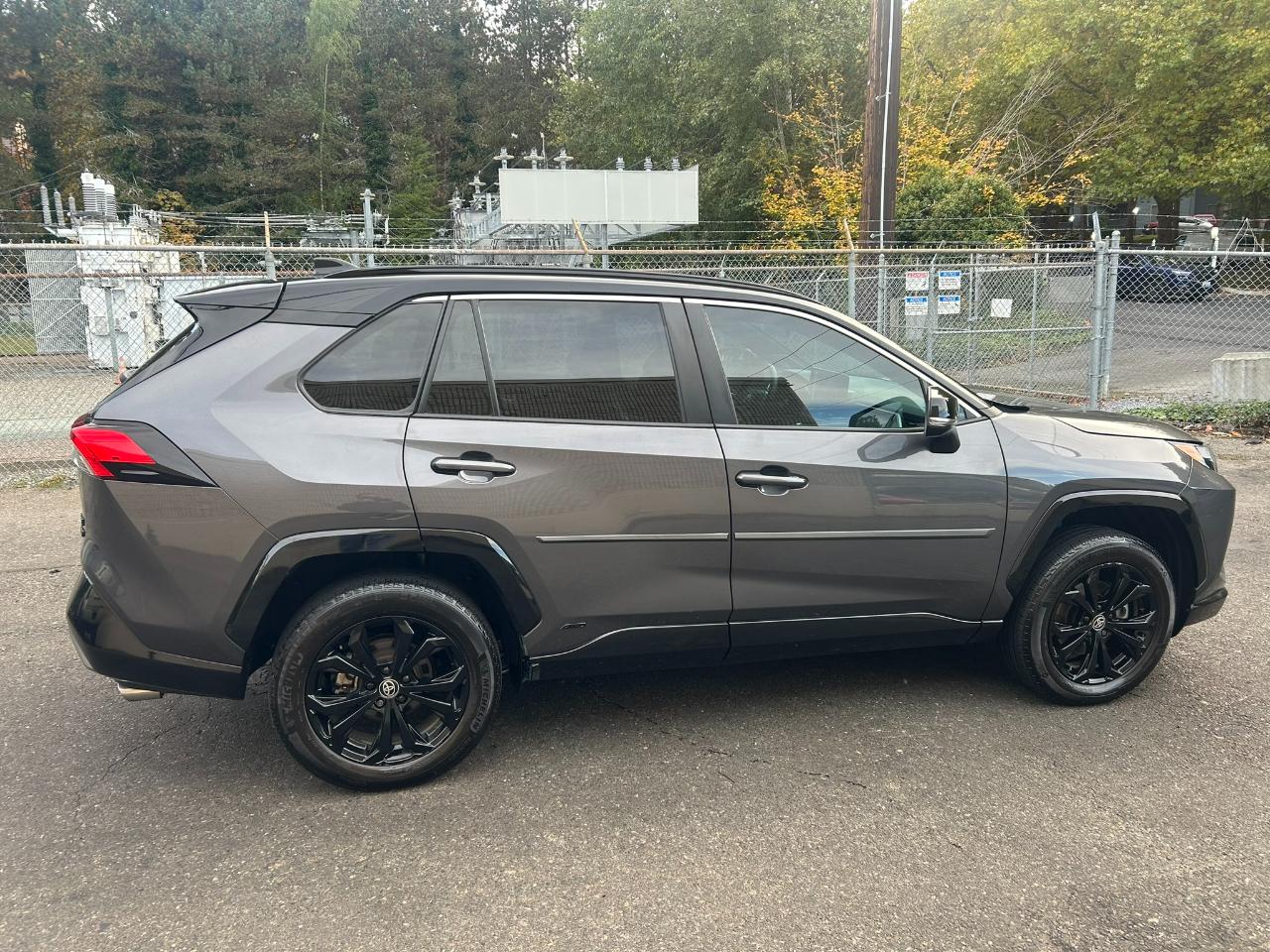 Toyota RAV4 Hybrid XSE 2024