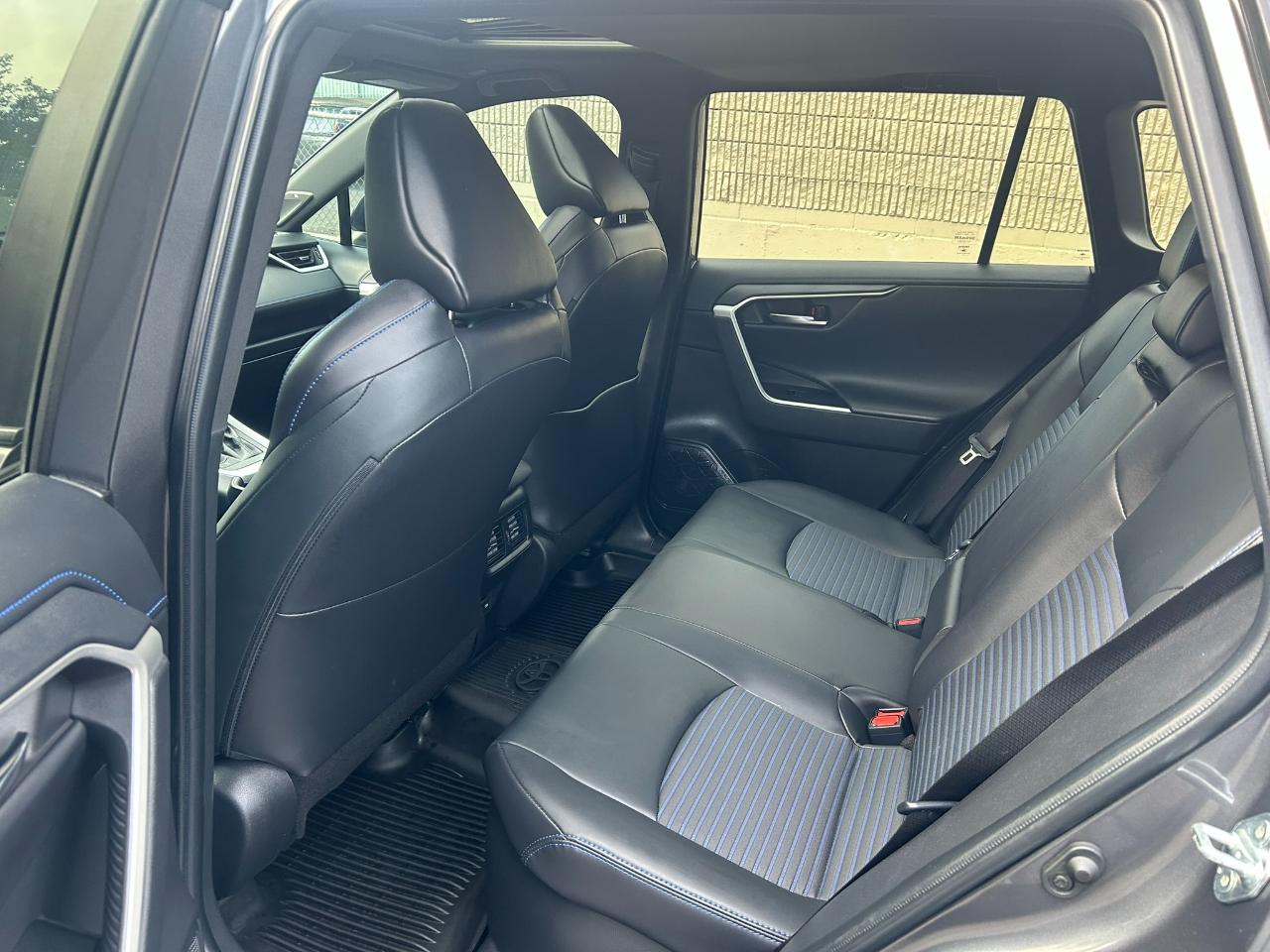 Toyota RAV4 Hybrid XSE 2024