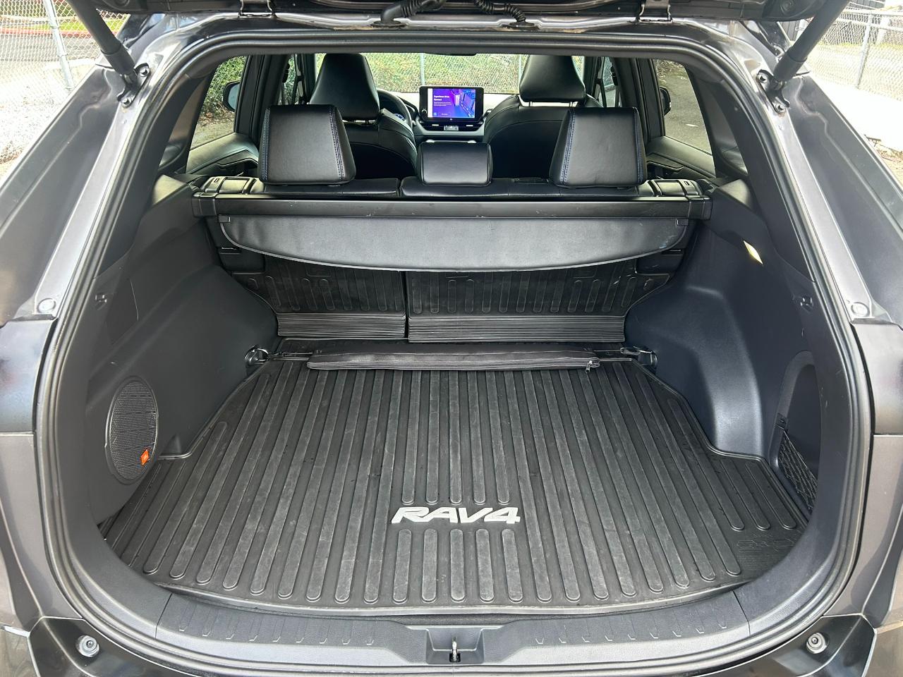 Toyota RAV4 Hybrid XSE 2024