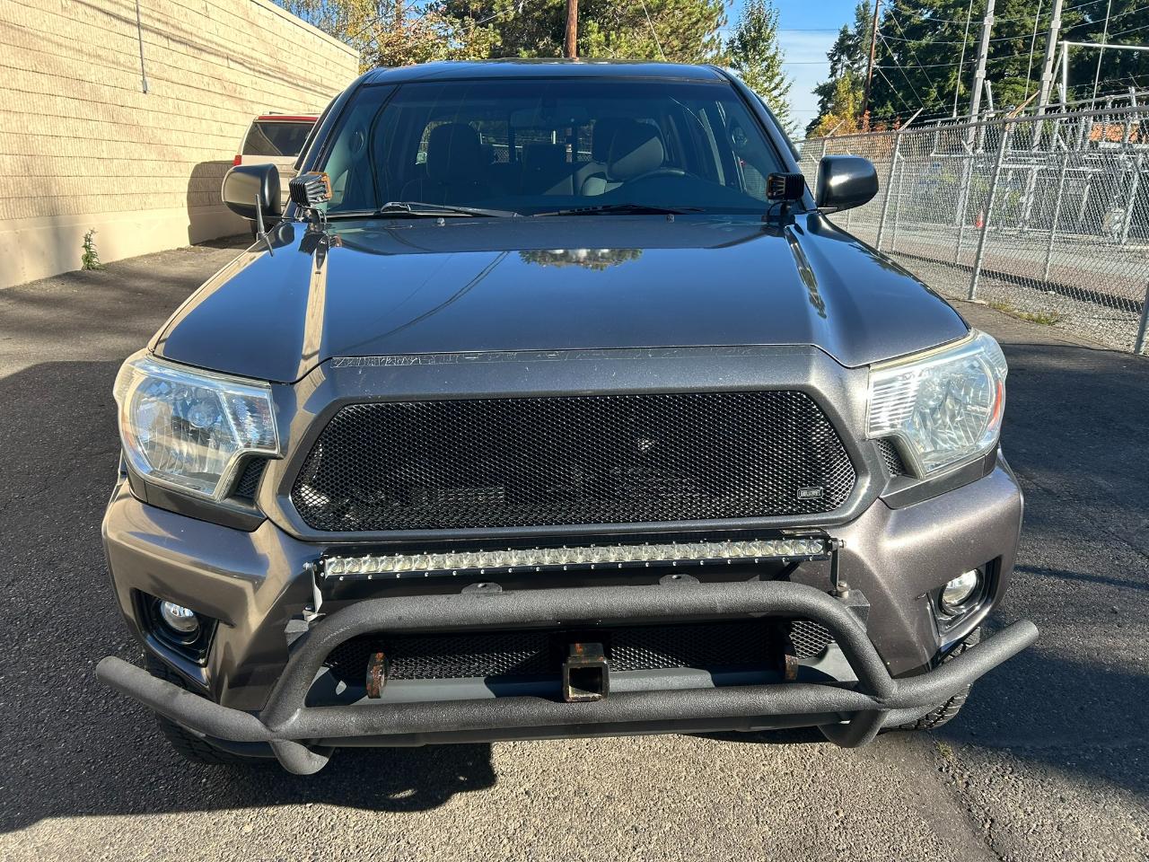 Toyota Tacoma  2013