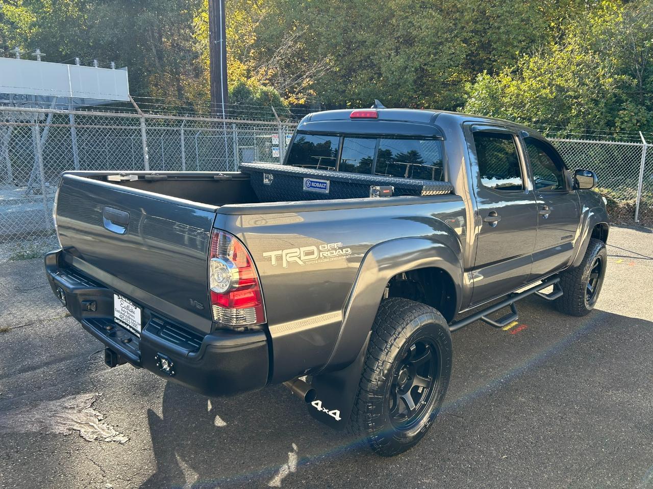Toyota Tacoma  2013