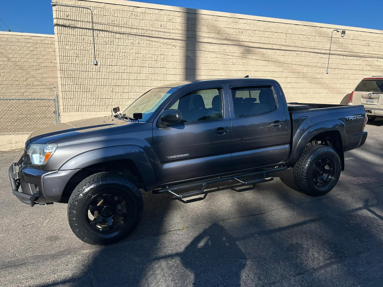 Toyota Tacoma  2013