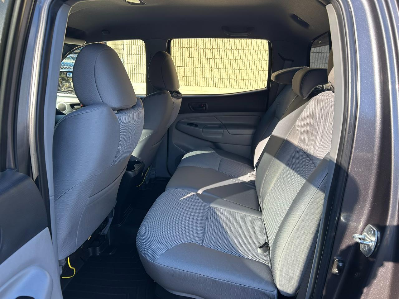 Toyota Tacoma  2013