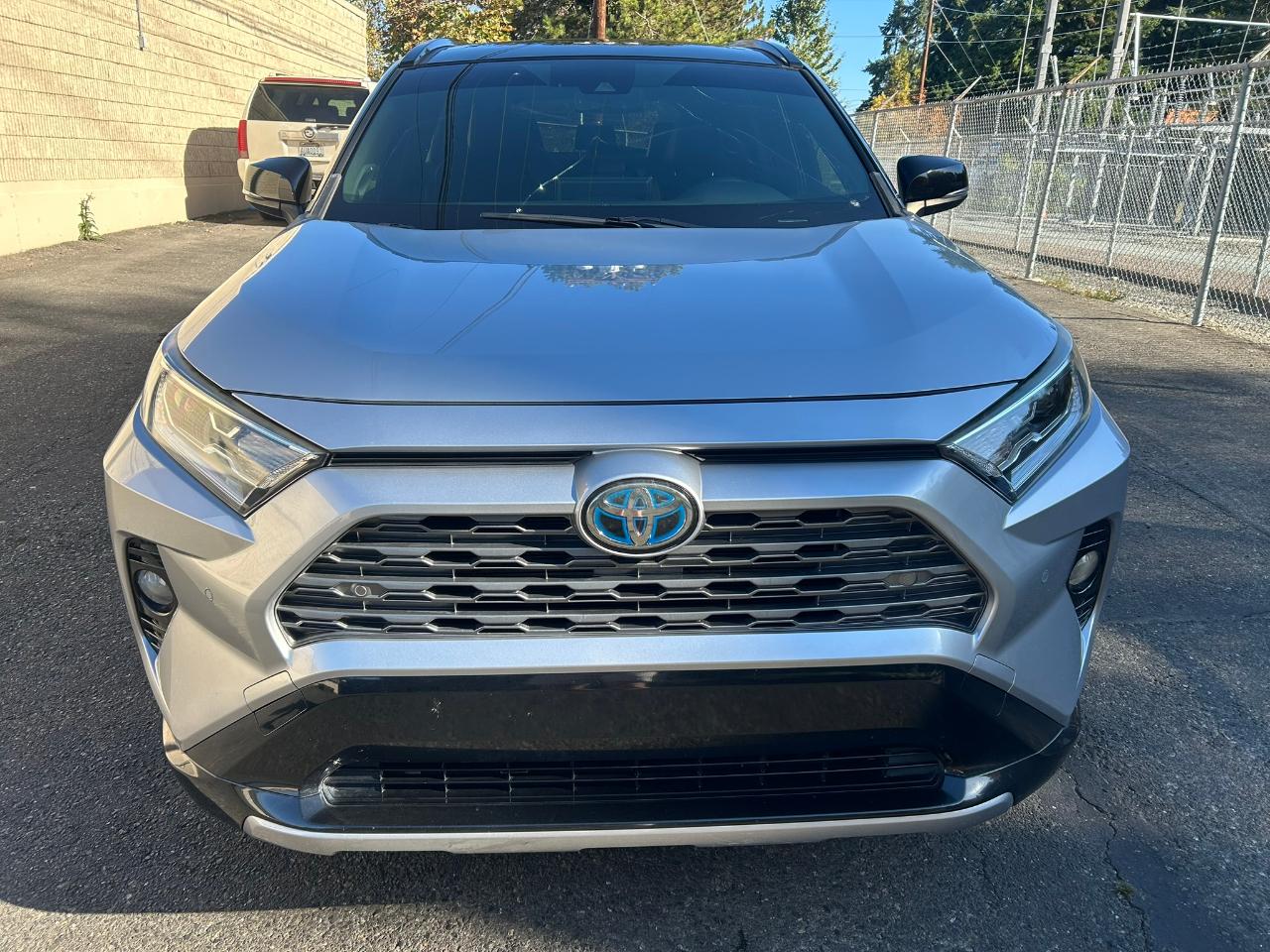 Toyota RAV4 Hybrid XSE 2019