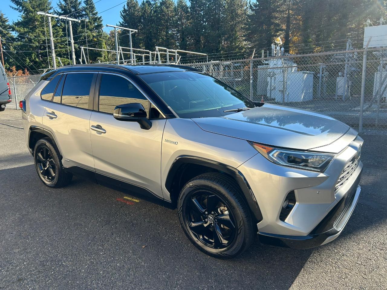 Toyota RAV4 Hybrid XSE 2019