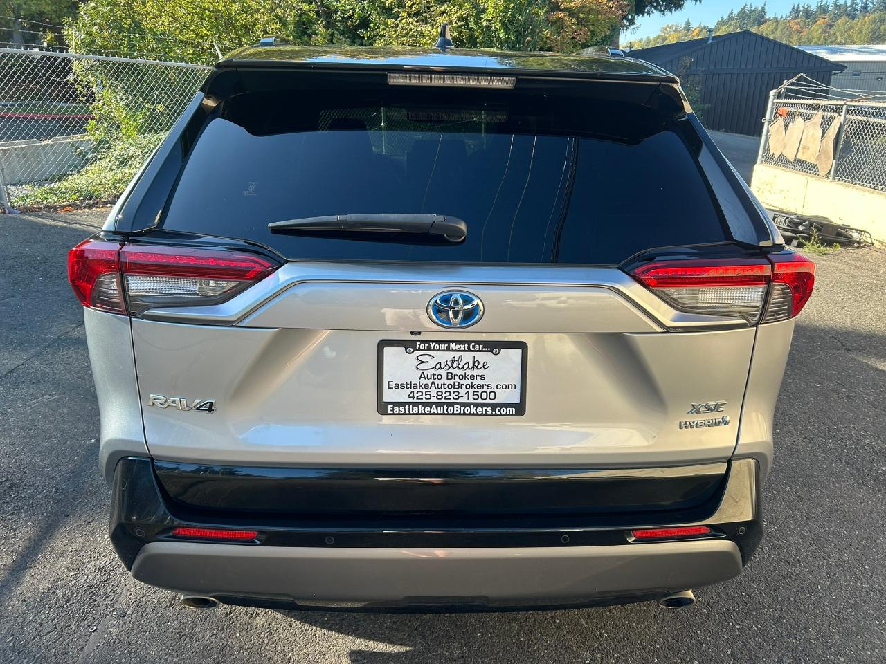 Toyota RAV4 Hybrid XSE 2019
