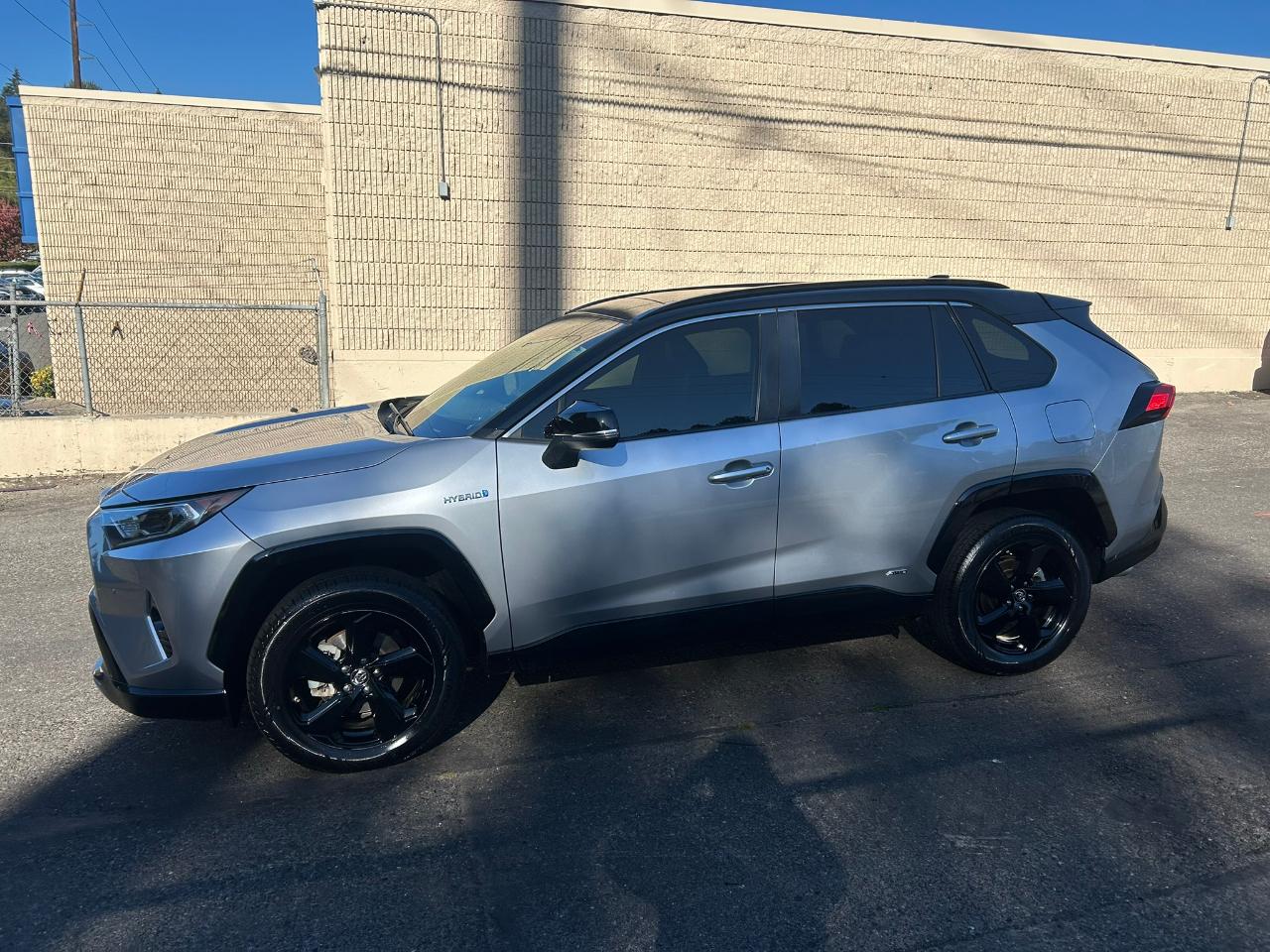Toyota RAV4 Hybrid XSE 2019