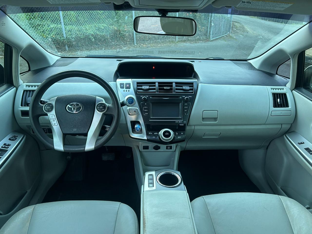 Toyota Prius V Three 2014