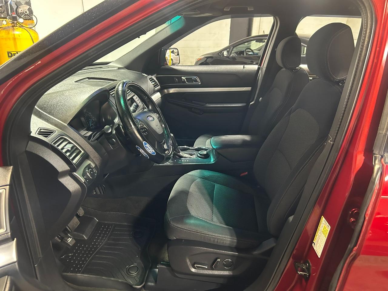 Ford Explorer XLT 4WD 2016