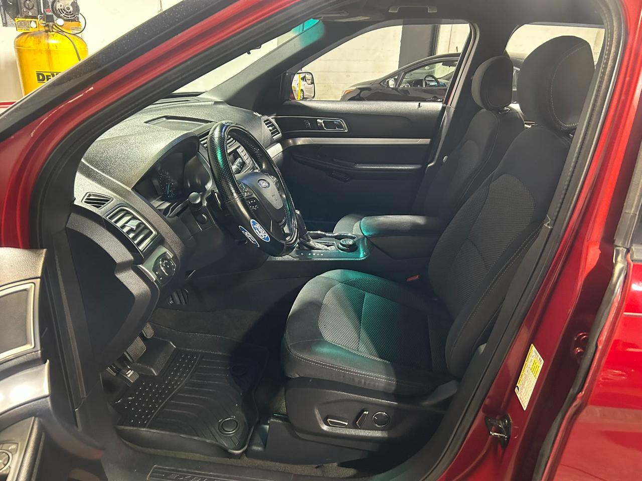 Ford Explorer XLT 4WD 2016