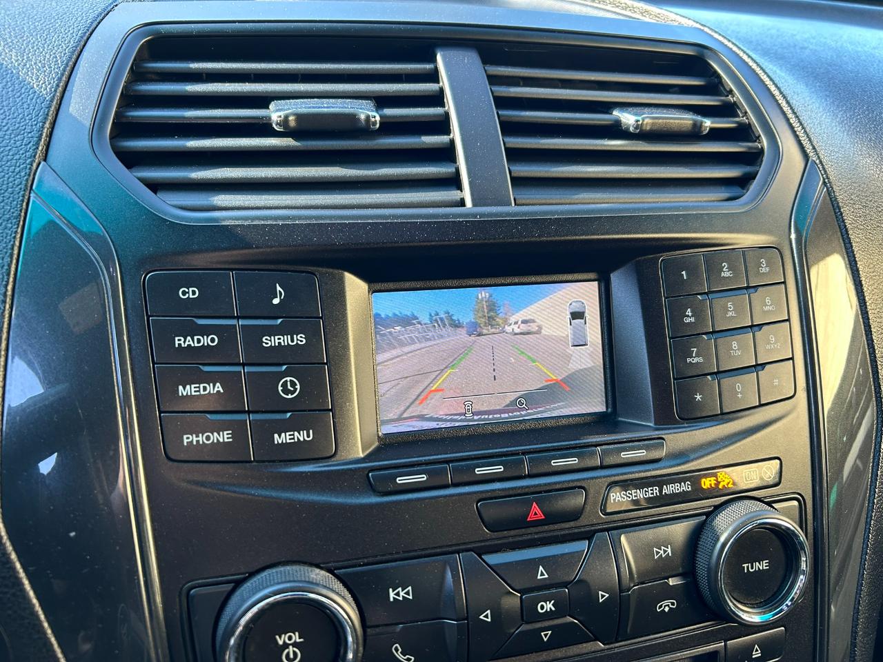 Ford Explorer XLT 4WD 2016