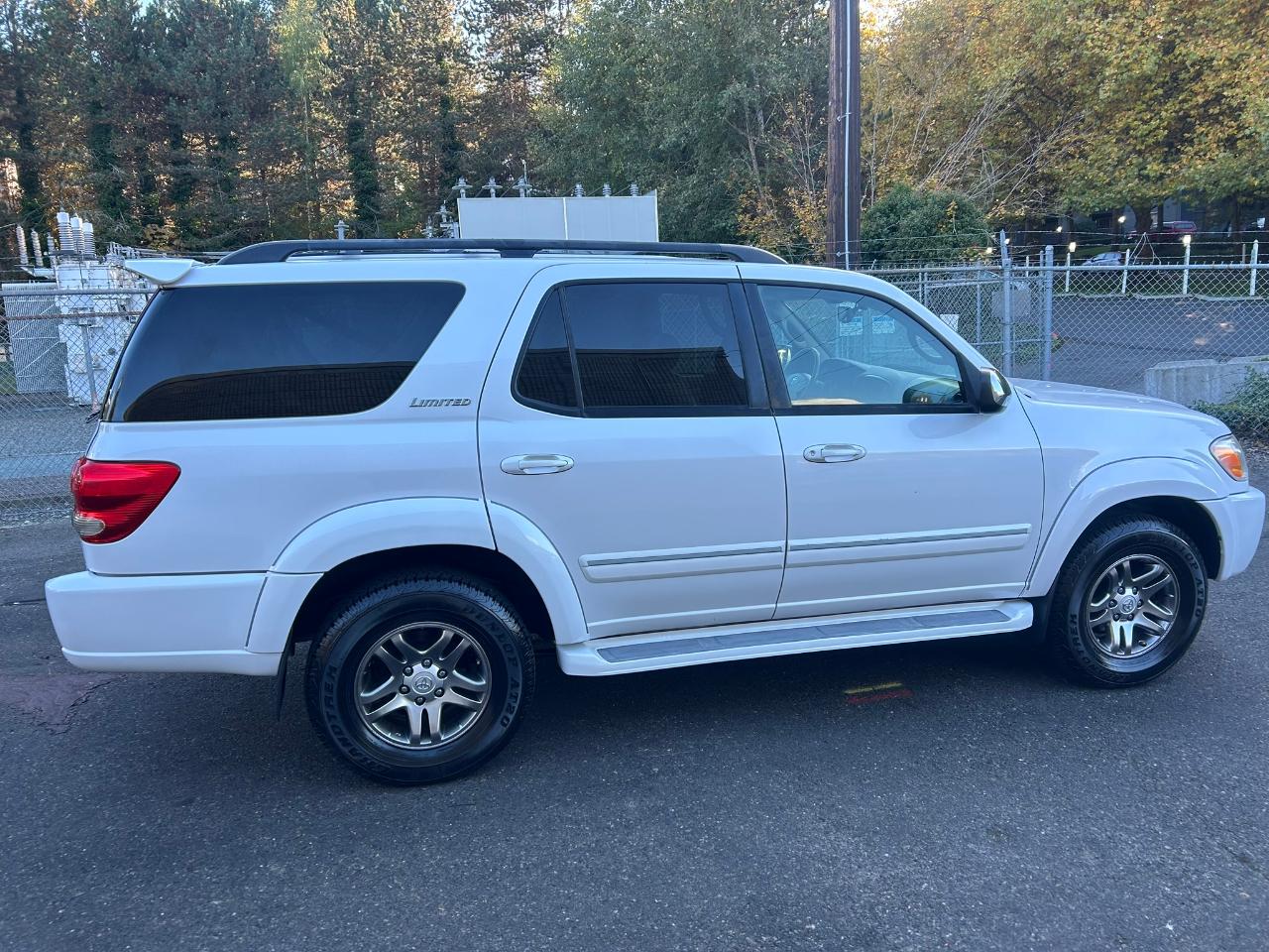 Toyota Sequoia Limited 4WD 2007